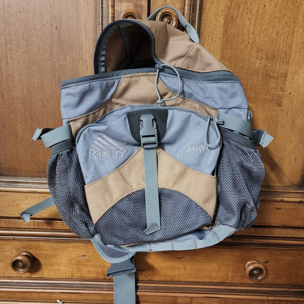 Camping Crossbody